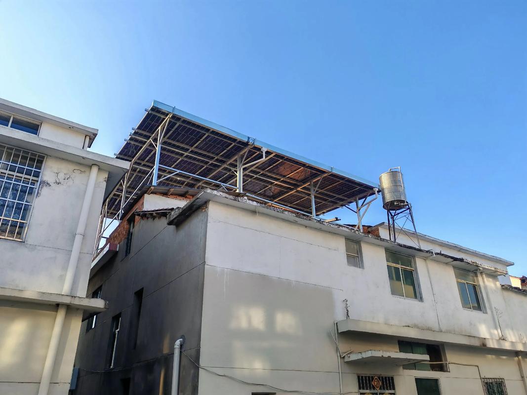 光伏屋頂 免費(fèi)安裝、隔熱防水，開(kāi)啟綠色能源新生活